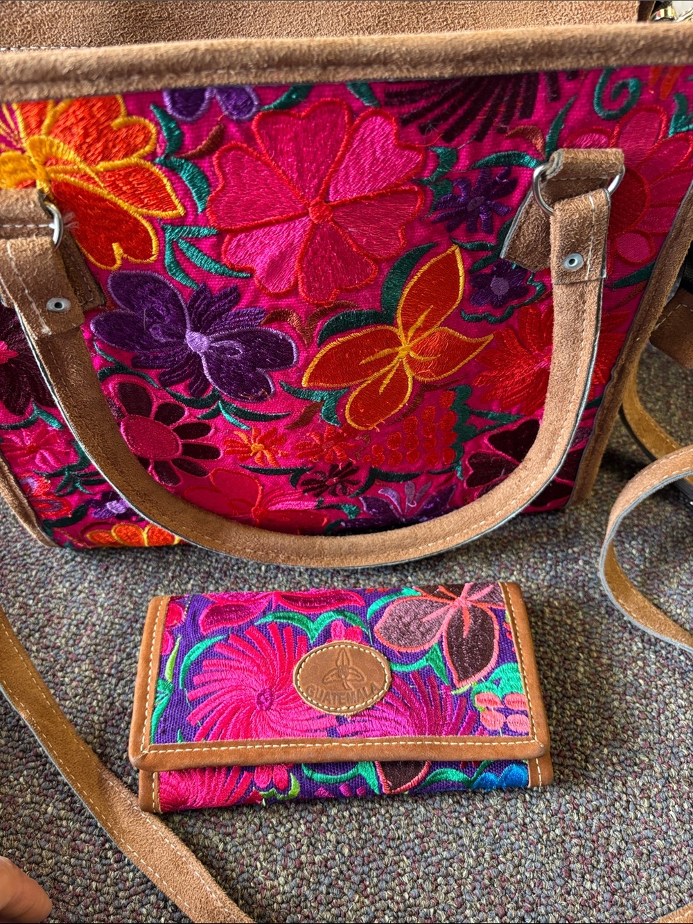 Vibrant Floral Embroidered Tote and Wallet Set - Pink Multicolor